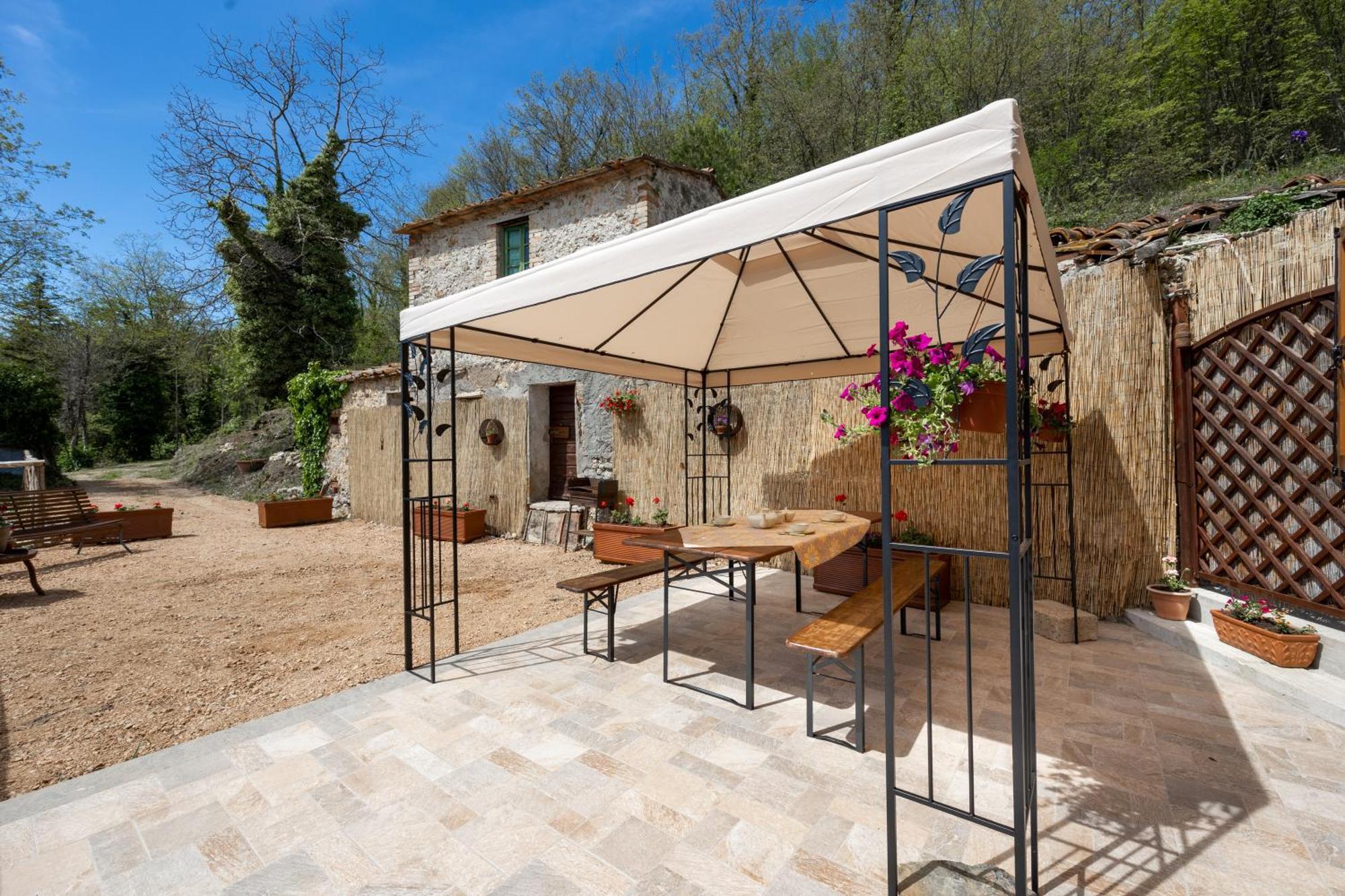 Podere Del Ciacchi Among Tuscany Greenery - Happy Rentals Montieri Εξωτερικό φωτογραφία